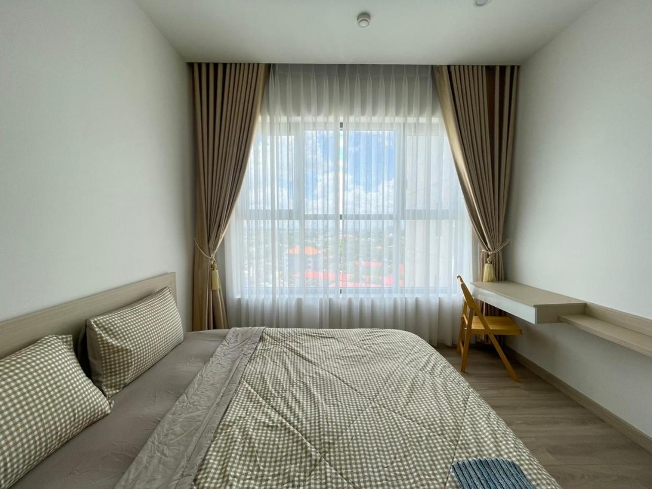 Compass One Building - Luxury Apartments Ap Phu Tho Buitenkant foto